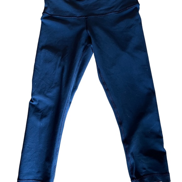 Lululemon Reversible Women’s Leggings Size 4 EUC - Picture 3 of 4